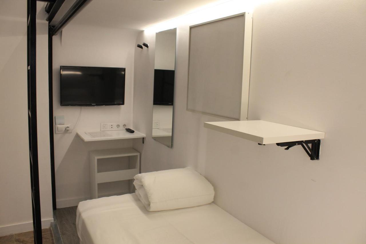 M Pods Malaga Hotel Luaran gambar