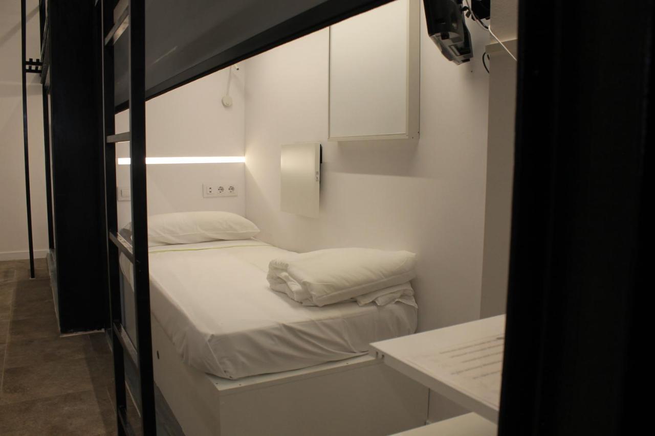 M Pods Malaga Hotel Luaran gambar