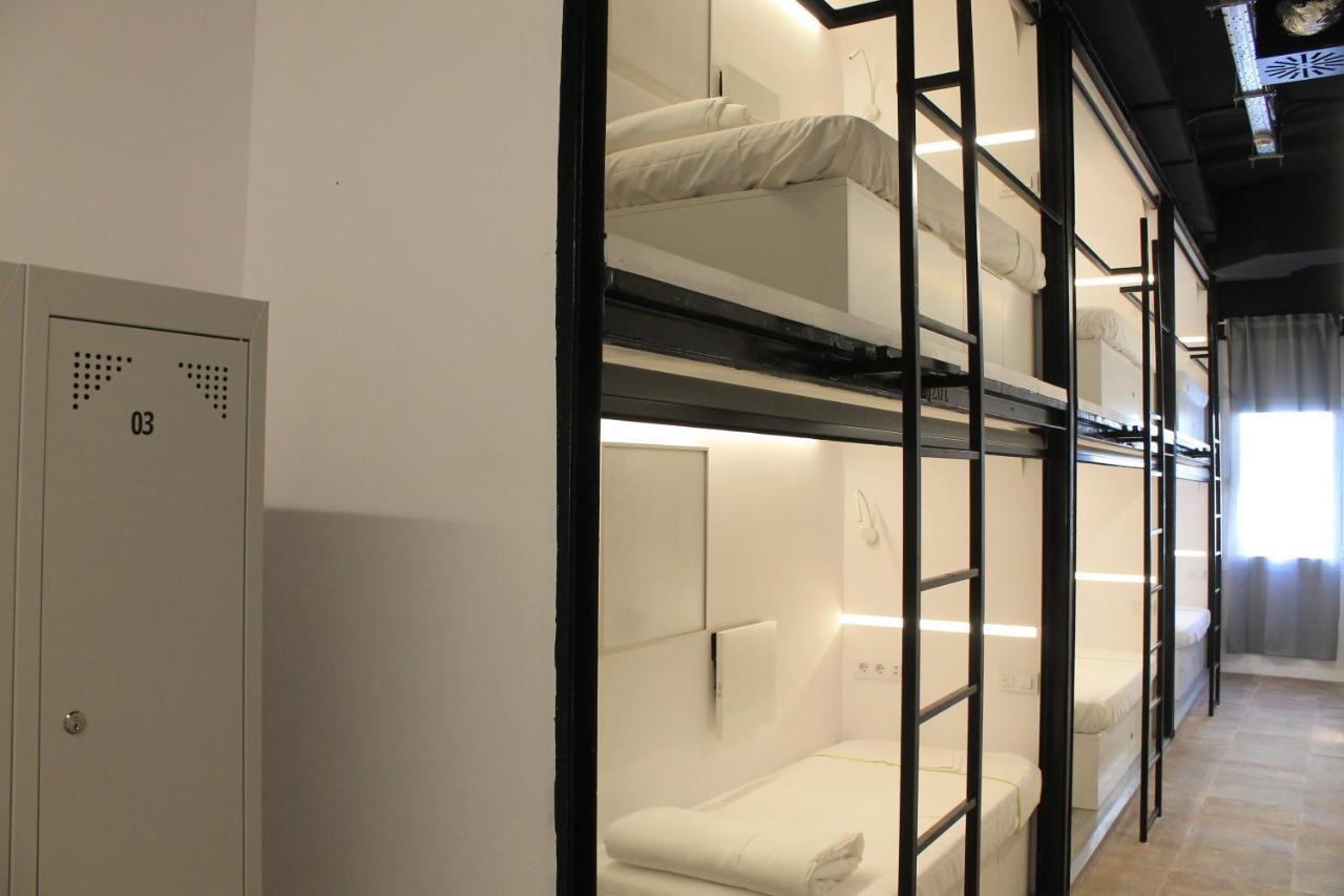 M Pods Malaga Hotel Luaran gambar