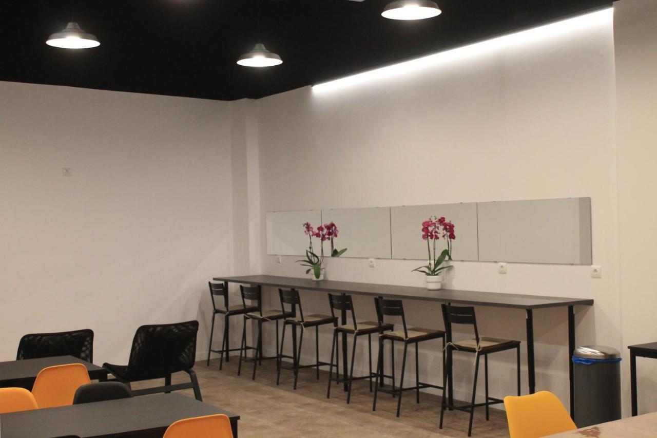 M Pods Malaga Hotel Luaran gambar