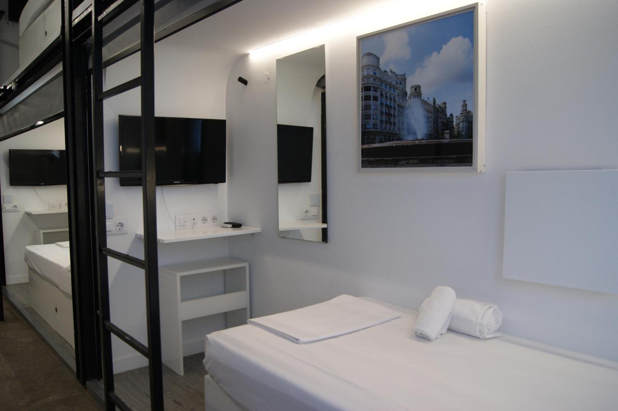 M Pods Malaga Hotel Luaran gambar