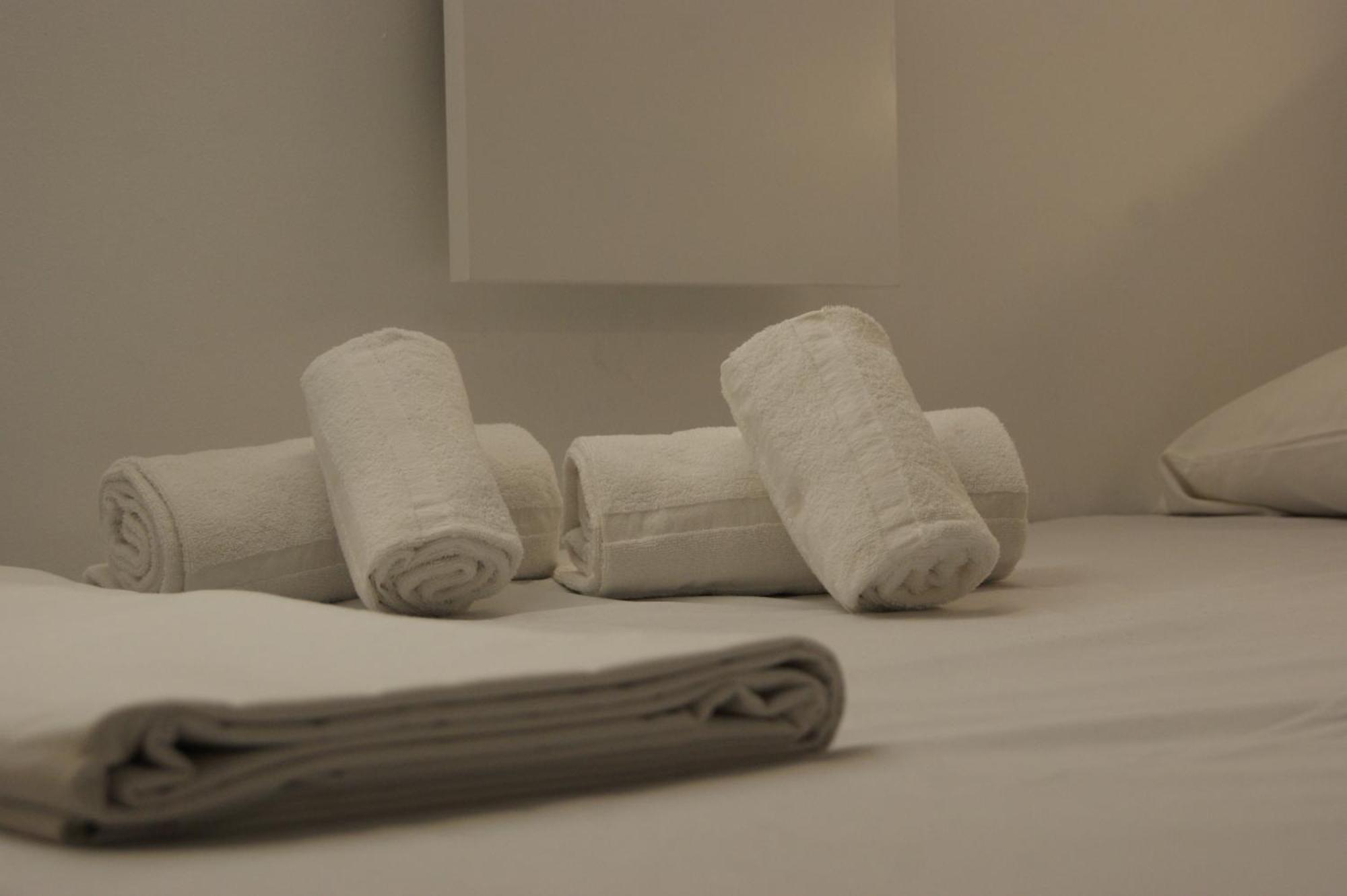 M Pods Malaga Hotel Luaran gambar