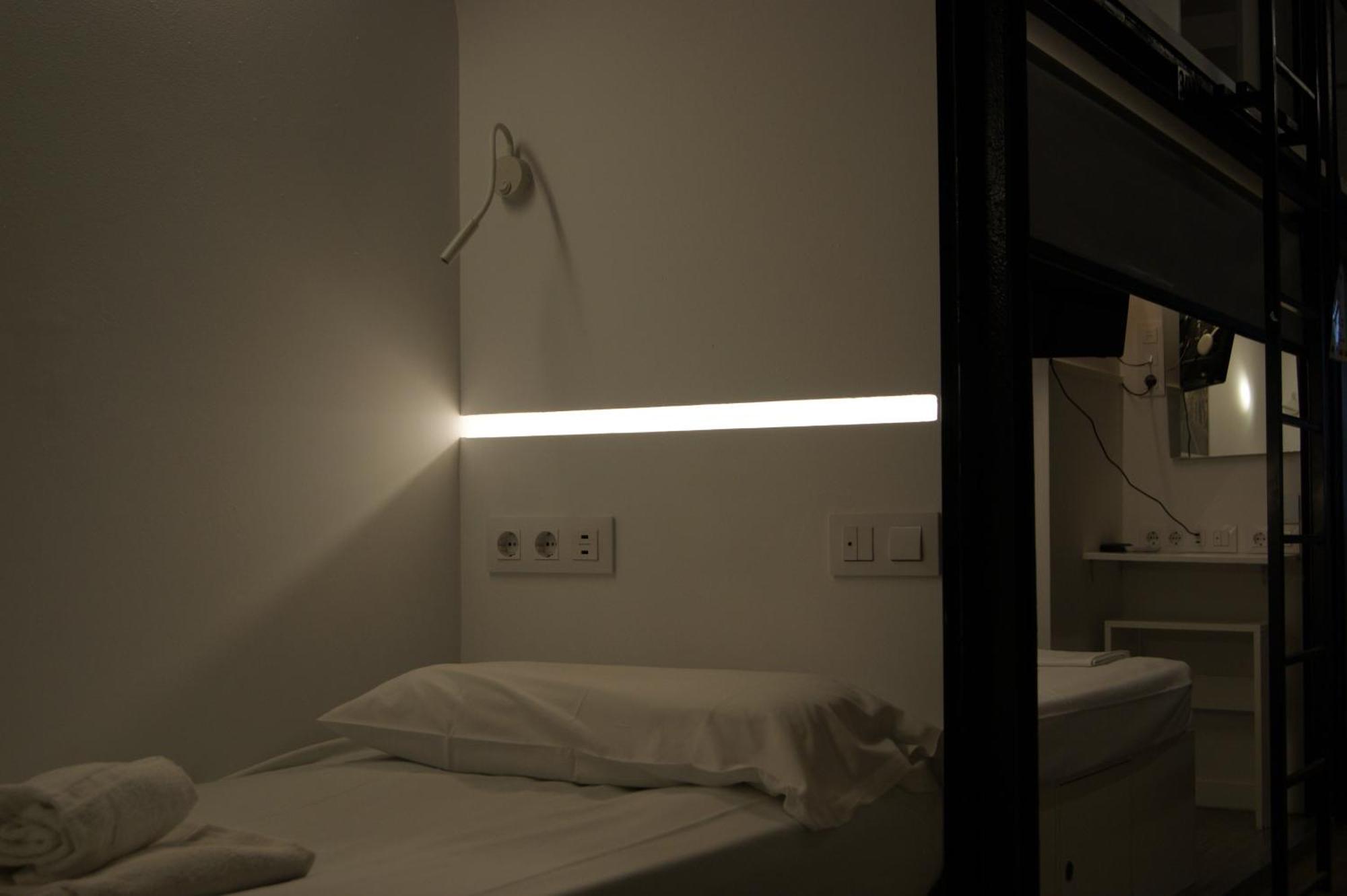 M Pods Malaga Hotel Luaran gambar