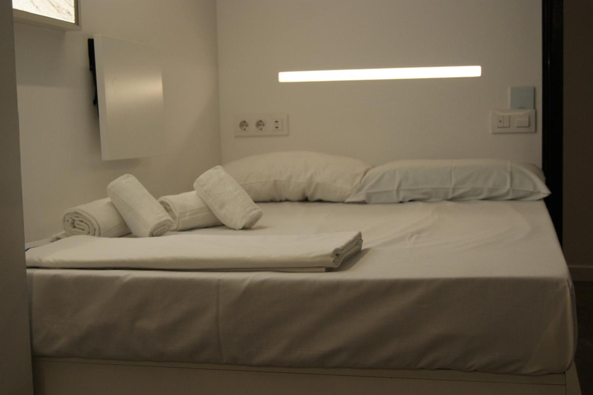 M Pods Malaga Hotel Luaran gambar